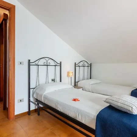 Attico Alba Rosa - Myho Casa ألبا أدرياتيكا