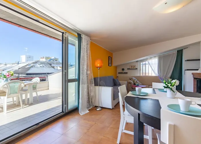 شقة Attico Alba Rosa - Myho Casa